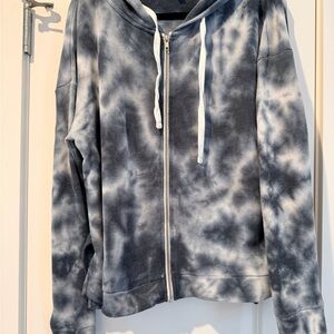 Colsie Navy and White Hoodie